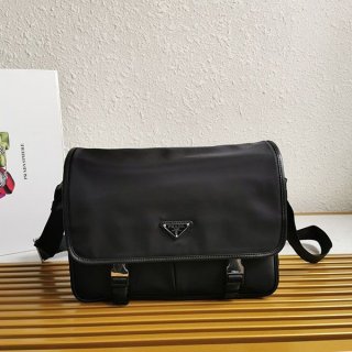 プラダ ショルダーバッグ コピー Re-Nylon クロスボディ pub97740 プラダ ショルダーバッグ コピー Re-Nylon クロスボディ pub97740