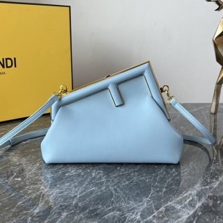 【大特価】フェンディ ファースト スモール コピーショルダーバッグ feu82374 【大特価】フェンディ ファースト スモール コピーショルダーバッグ feu82374
