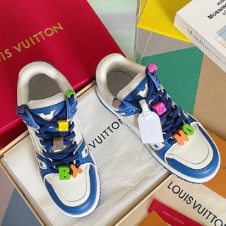 新色登場★ルイヴィトン スニーカー 本物 ユニセックス vuw18037