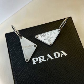 高品質 新作 プラダ シンボル ピアス 本物 puk68894