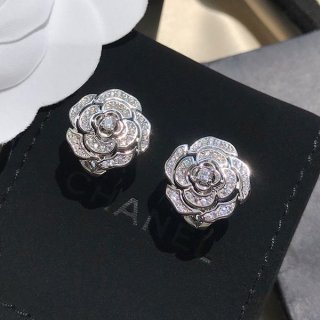 ★日本!!人気！シャネル ダイヤモンドカメリアピアス 本物 J12072