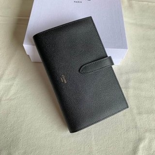セリーヌ ラージ ストラップ 長財布 本物 Ced77666