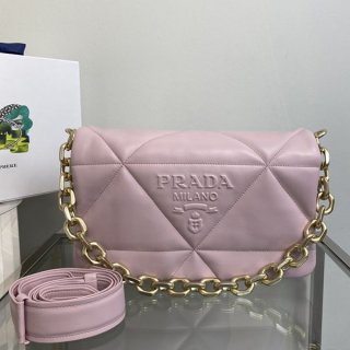 n級品 おすすめプラダ 本物 パデッドナッパレザー ショルダーバッグ puz72378
