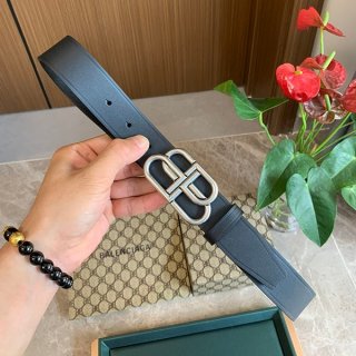 バレンシアガ BB ロゴ レザーベルト 本物 bar71916