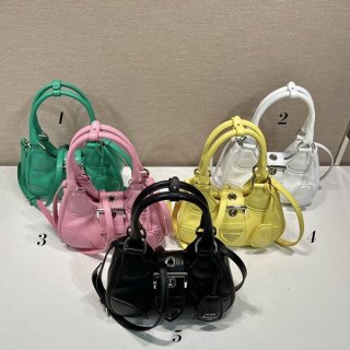 稀少プラダ 本物 ムーン リナイロン＆レザーバッグ 5色 puk40084