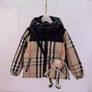 超話題!バーバリー クロップト パファーダウンジャケット 本物 Baj30071