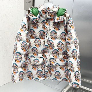 使い勝手良しグッチ ノースフェイス コラボ GGロゴ ダウン ジャケット 本物 gut52778