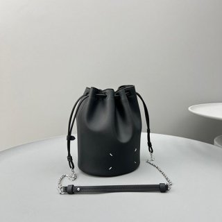 送料込 メゾン マルジェラ「タビ」バケットバッグ 本物 ショルダーバッグ SB3WG0028P5025T8013
