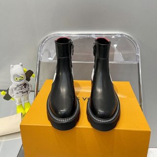 注目度抜群!ルイヴィトン ショートブーツ 本物 vud83037 注目度抜群!ルイヴィトン ショートブーツ 本物 vud83037