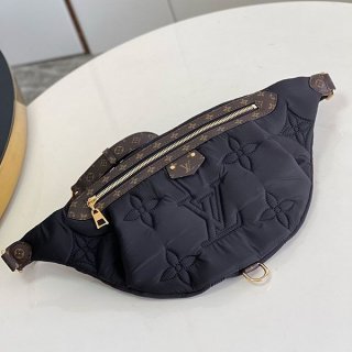 希少 ルイヴィトン マキシ バムバッグ 本物 ショルダーバッグ vuz21399