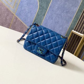 目を惹くカラーシャネル ミニ フラップ バッグ マトラッセ 本物 shp02815
