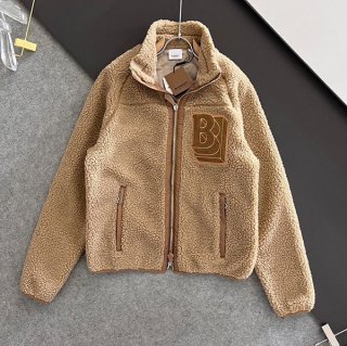 大人気!バーバリー 本物 ロゴ入りフード付きフリースジャケット Baj13039