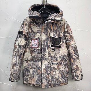 超希少！OVO x カナダグース Terrain Parka ダウンジャケット 本物 Cak49614