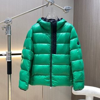 新作入手困難 モンクレール ダウン 本物 フード付 moa24228
