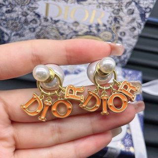 新作★ディオール ピアス 本物★クレール ディー リュヌ メタル&パール dei49248