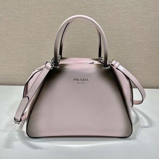 ☆超人気☆プラダ 本物 スモール ブラッシュドレザー ハンドバッグ puf03759