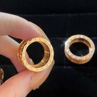 ☆超人気☆ブルガリ★B.zero1 18ct ceramicb リング コピー Bue39818 ☆超人気☆ブルガリ★B.zero1 18ct ceramicb リング コピー Bue39818