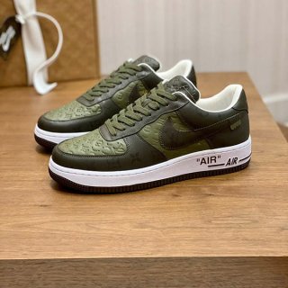 【日本未発売】ルイヴィトンナイキコラボスニーカー 本物 vud92656