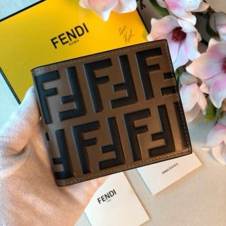 累積売上総額第1位!フェンディ 二つ折り財布 本物 ブラウンレザー feo64774 累積売上総額第1位!フェンディ 二つ折り財布 本物 ブラウンレザー feo64774
