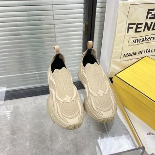 フェンディ フロー ランニングスニーカー 本物N級品 feb21618