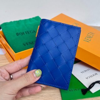 春夏新作ボッテガヴェネタ フラップカードケース 本物 boo57421