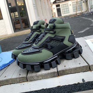 完売必至プラダ 本物クラウドバストサンダー スニーカー pud98704
