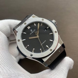 【関税込】ウブロ 時計 本物 クラシックフュージョン チタニウム グリーン huo11008