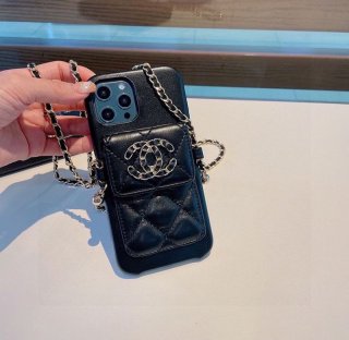 ☆超人気☆シャネル スマホケース 本物 iPhone クラシックケース shn83518 ☆超人気☆シャネル スマホケース 本物 iPhone クラシックケース shn83518