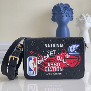2021◆ルイヴィトン◆NBA ステュディオ メッセンジャー本物 M58498