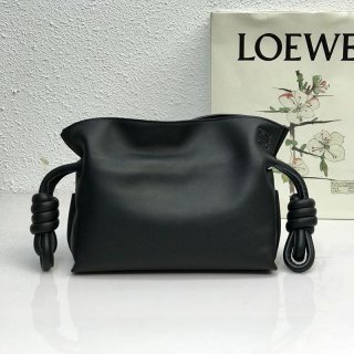 日本未入荷新作★ロエベ 本物★フラメンコ クラッチ ミニ ナパ カーフスキン lom42588