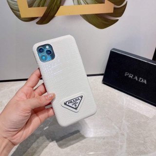 プラダ ケース 本物 トライアングルロ ワニ柄 iPhone12/13/proケース超人気 pui22351 プラダ ケース 本物 トライアングルロ ワニ柄 iPhone12/13/proケース超人気 pui22351