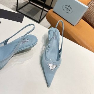 美脚が際立つプラダ キャットヒールサンダル 本物 puw41916