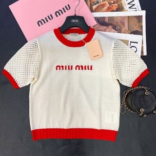 入手困難ミュウミュウ 刺繍入りTシャツ 本物 コットン myn17950