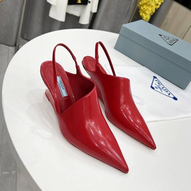 足元上品にプラダ パンプス サンダル 本物N級品 多色 pue51598