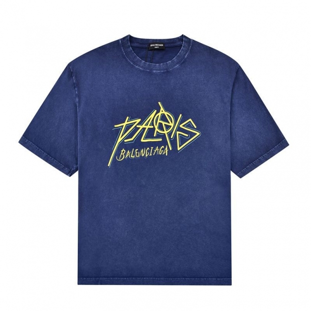 送料込【バレンシアガ】ParisロゴプリントTシャツ 本物☆Medium Fit baz44066