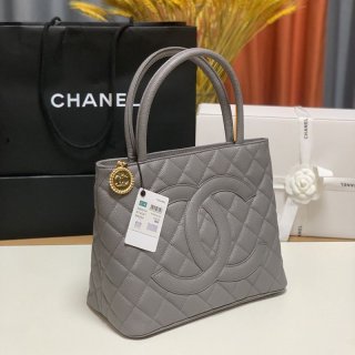 新色☆限定 シャネル キャビアスキン ヒルトンバッグ 本物 shz62532