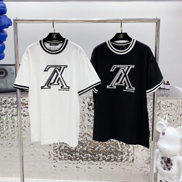 《大人気》ルイヴィトン Tシャツ パロディ トップス ブラック/ホワイト vuw84767