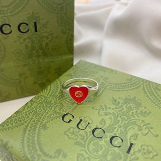 【日本未発売】グッチ インターロッキングG エナメル ハート付き リング 本物 guz58283
