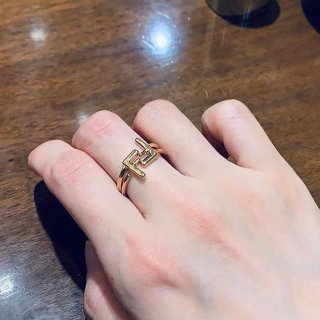 大人気フェンディ☆FFロゴ ゴールドカラーリング 本物 few74803