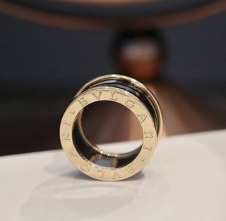 大人気!! 高品質ブルガリ B.ZERO1 18Kゴールド 1バンドリング 本物 But37151 大人気!! 高品質ブルガリ B.ZERO1 18Kゴールド 1バンドリング 本物 But37151