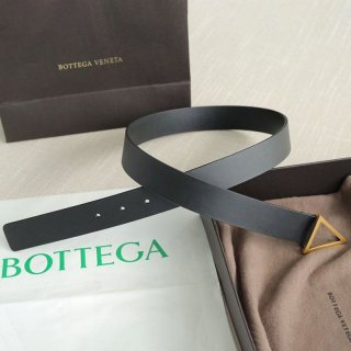 ★日本!!人気！ボッテガ ヴェネタトライアングル ベルト 30mm 本物 boo47305