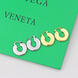 超話題!ボッテガ ヴェネタ アンティーク仕上げ シルバー フープピアス コピー 2色 boi10913 超話題!ボッテガ ヴェネタ アンティーク仕上げ シルバー フープピアス コピー 2色 boi10913