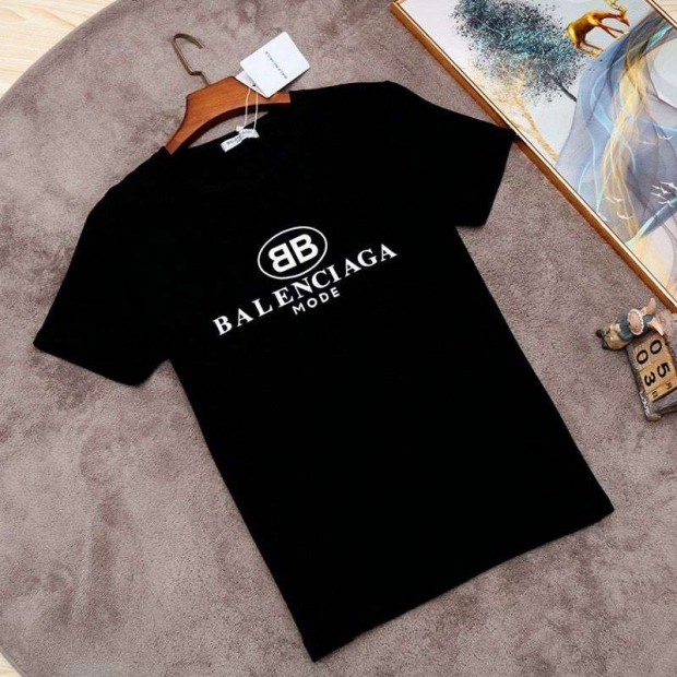 ★日本!!人気！バレンシアガ ロゴプリント Tシャツ 本物 クルーネック bab53307