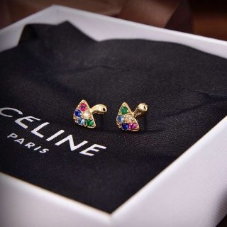 《大人気》セリーヌ クリスタル ピアス 本物 Cei93830 《大人気》セリーヌ クリスタル ピアス 本物 Cei93830
