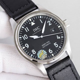 争奪戦IWC パイロットウォッチ マーク18 本物 iwl18136
