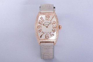 フランクミュラー トノーカーベックス 本物 fru55407