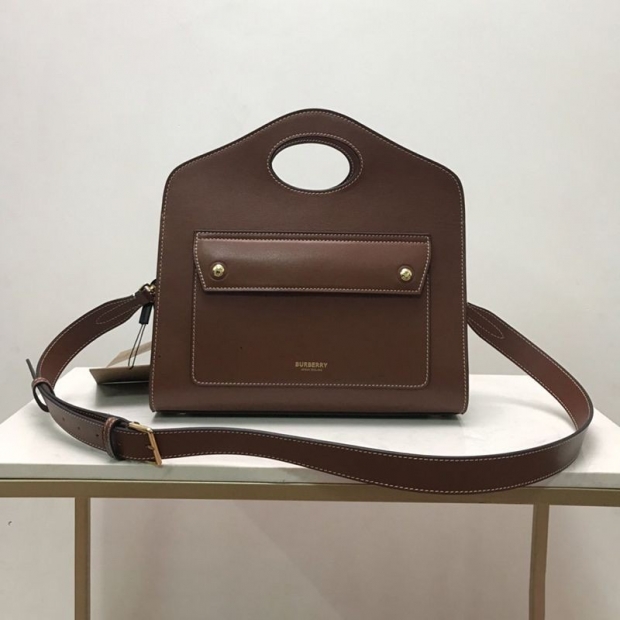★日本!!人気！バーバリー 本物 スモール トップステッチレザー ポケットトート 80367451