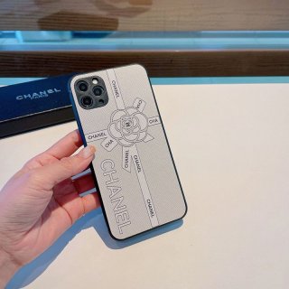 【日本未発売】シャネル iPhoneケース 本物 スマホケースすぐ届く! shm84953 【日本未発売】シャネル iPhoneケース 本物 スマホケースすぐ届く! shm84953