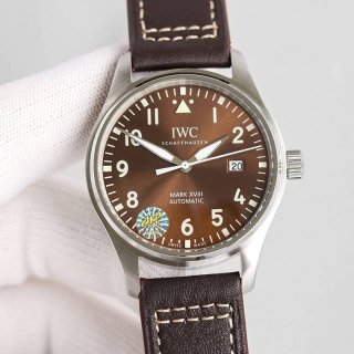 目を惹くカラーIWC パイロットウォッチ マーク18 本物 iwd27653