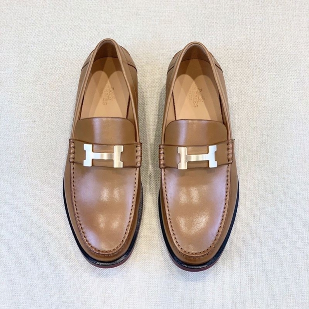 【人気】エルメス Paris パリ "H" ロゴ ローファー 本物 ery72137